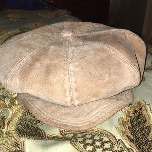 Tan beret